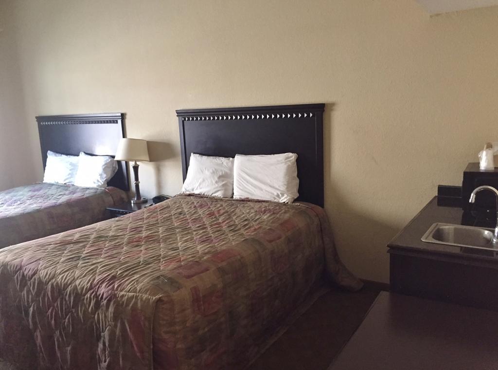 Americas Best Value Inn & Suites-Griffin Dış mekan fotoğraf