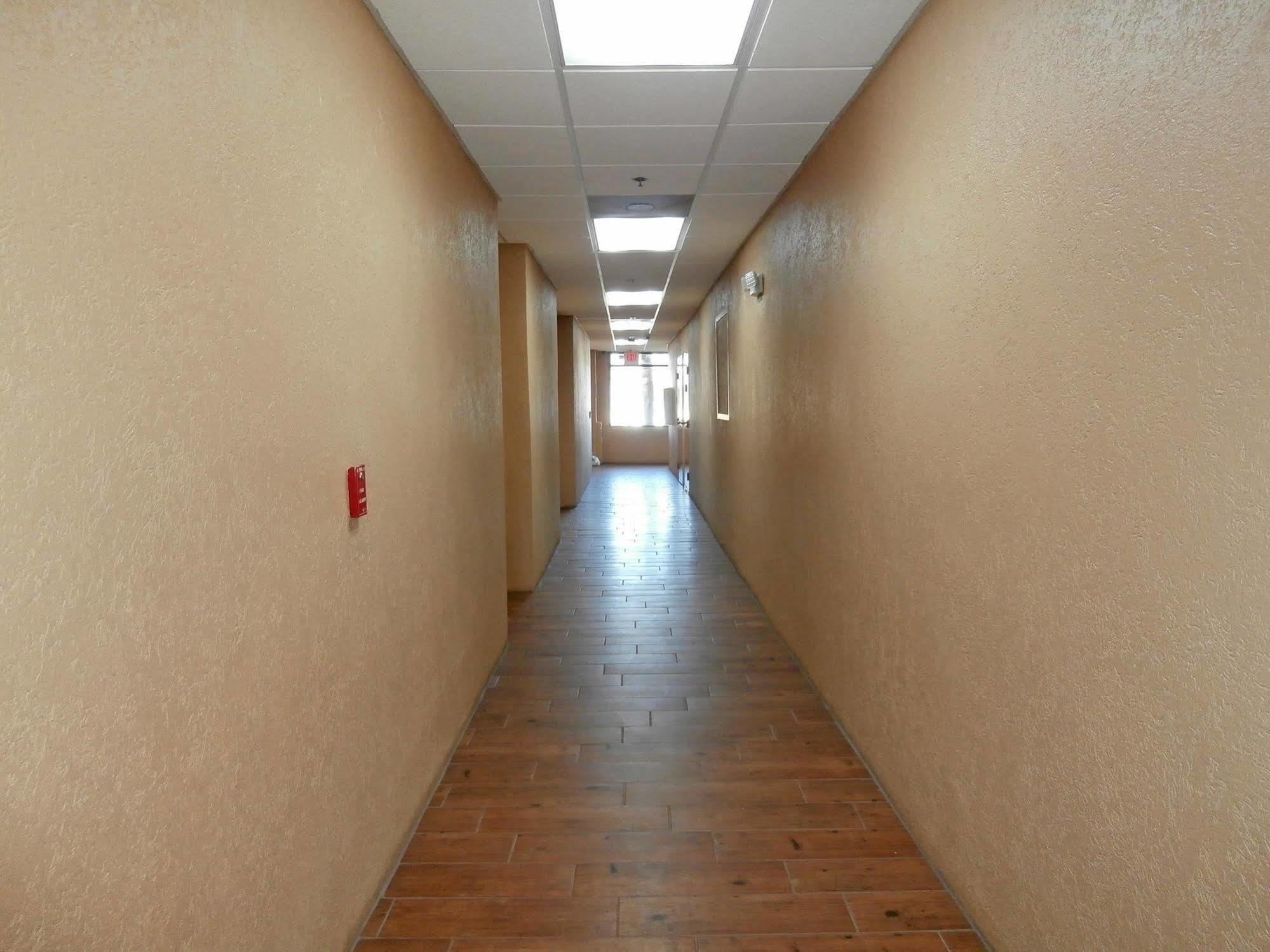 Americas Best Value Inn & Suites-Griffin Dış mekan fotoğraf